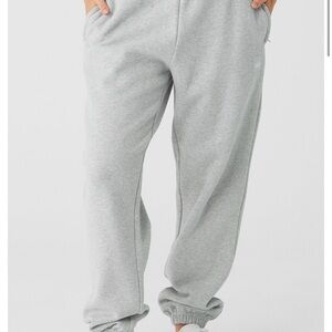 ALO Yoga Women Light Gray Joggers
